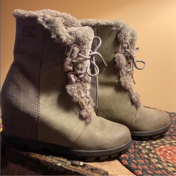 Sorel Joan of Artic wedge boots 8.5 REPAIRED see description. - Picture 3 of 14